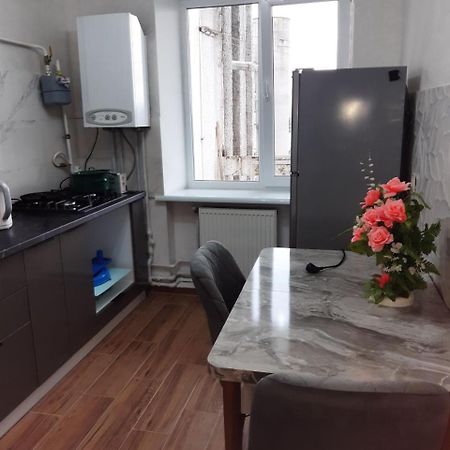 Квартира В Коломиї Kolomyia Bagian luar foto